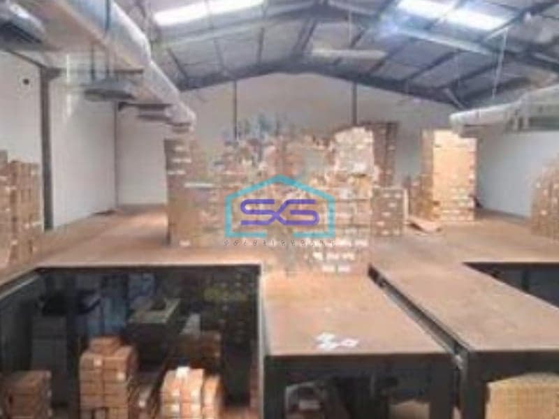 Dijual Gudang di Kawasan Industri Tangerang BSD Gudang Akses Container 40ft Siap Pakai LB 697m2