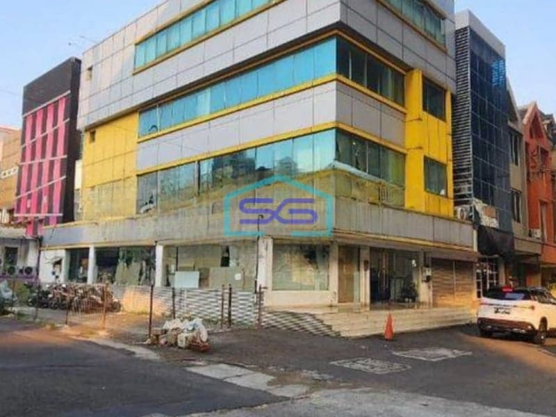 Dijual Ruko di Kelapa Gading Jakarta Utara Luas Tanah  300 m²