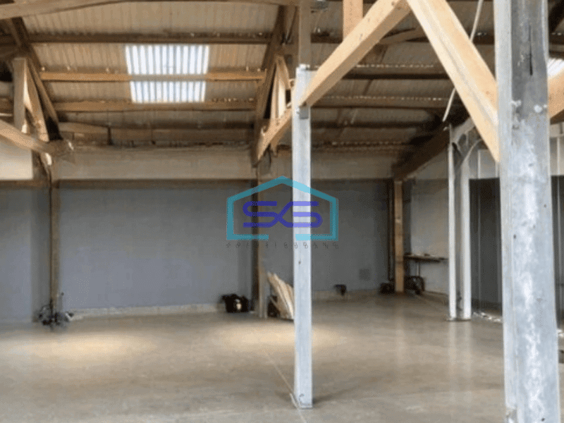 Disewakan Gudang di Cengkareng Jakarta Barat Lokasi Dekat Akses Transportasi