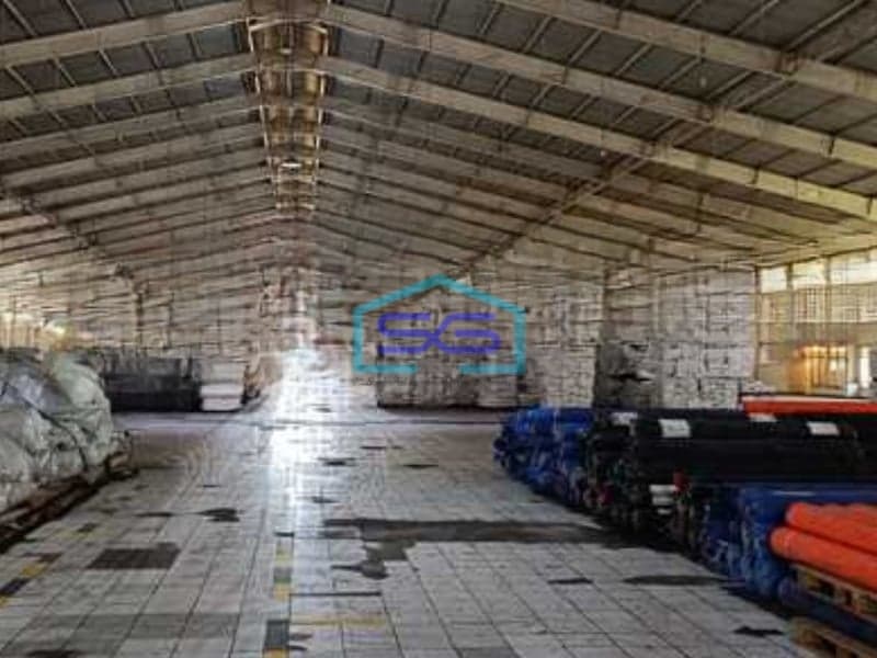 Disewakan Gudang Luas Bangunan 864 m² Lokasi Tangerang