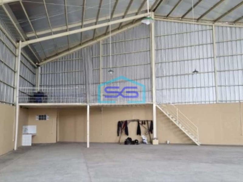 Disewakan Gudang Taman Kopo Indah, Bandung Luas Bangunan  600 m²