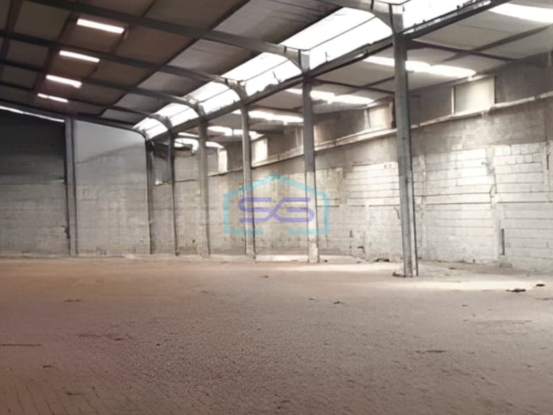 Dijual Gudang Luas Tanah 2521 m² Lokasi di Margomulyo Surabaya