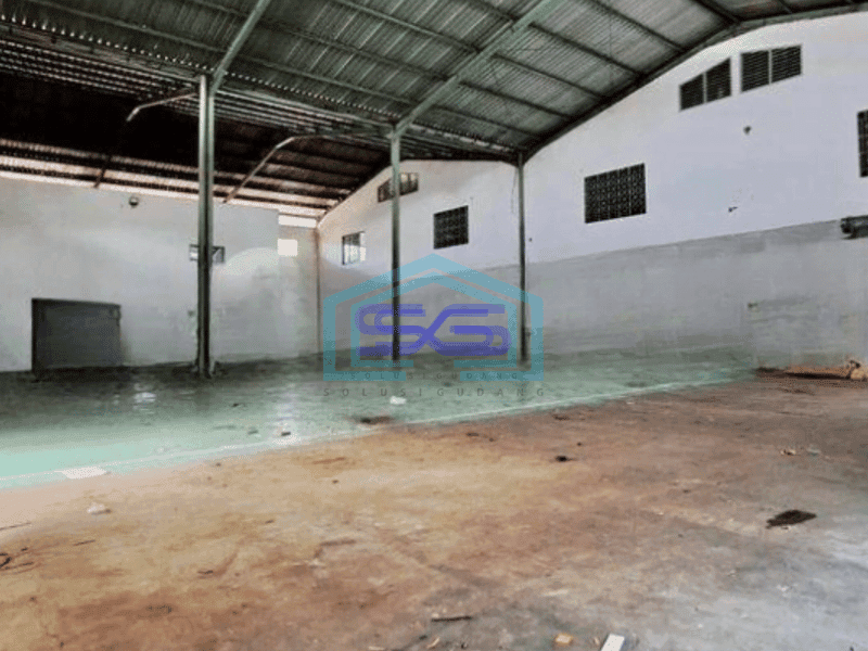 Disewa Gudang 1,5 lantai siap pakai akses kontainer dekat pintu toll kartasura solo.