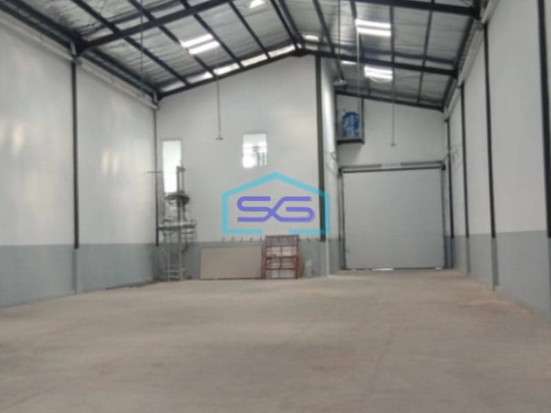 Disewakan Gudang Bizpark Kondisi Bagus Harga Menarik Akses Kontainer di Kopo Bandung LB 414m2