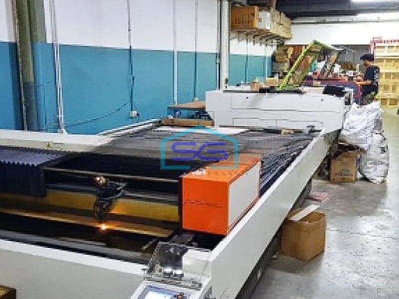 Disewakan Gudang Bisa Jadi Pabrik Jalan Masuk Kontainer Kawasan Industri di Serpong Tangerang LB 620m2