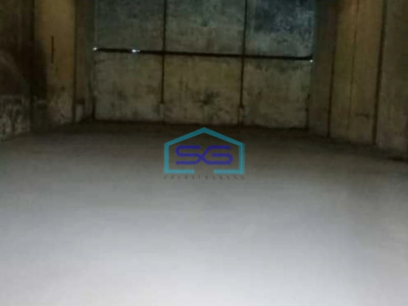 Dijual Gudang Luas Bangunan  300 m² Lokasi di Margomulyo Surabaya