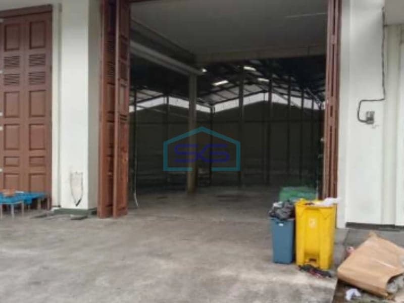 Disewakan Gudang Ada Kantor Luas Tanah 1800 m² Lokasi Bebas Banjir di Tangerang
