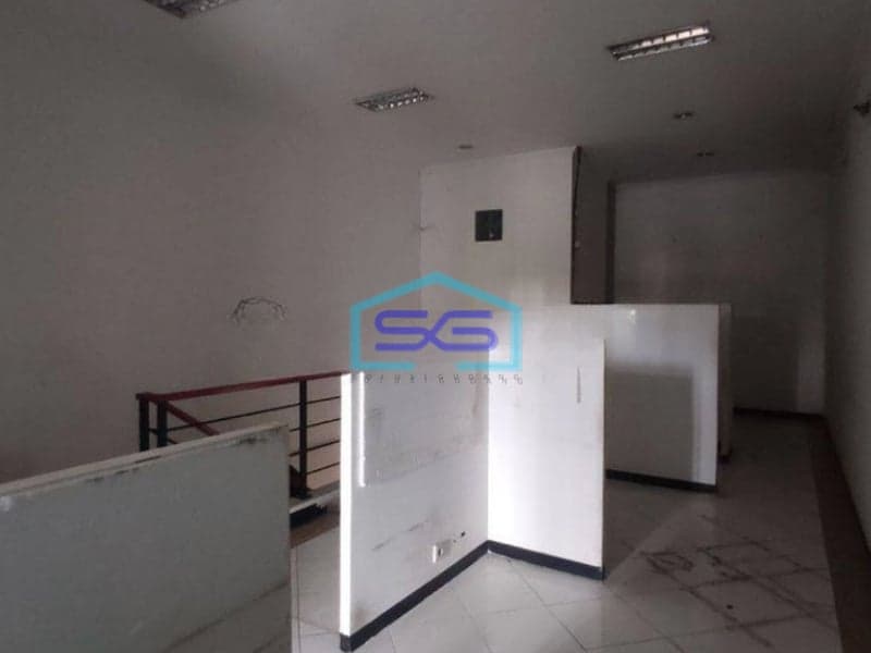 Dijual Ruko Bagus di Jalan Pamularsih, Semarang LT 1011m2