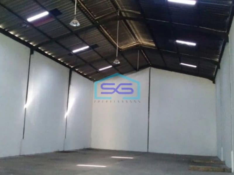 Disewakan Gudang Siap Pakai Luas Tanah 420 m2  Lokasi Kosambi Tangerang