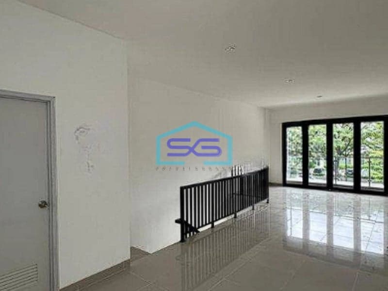 Disewakan Ruko Aero Lavia Citra 8 , Jakarta Barat LB 112m2