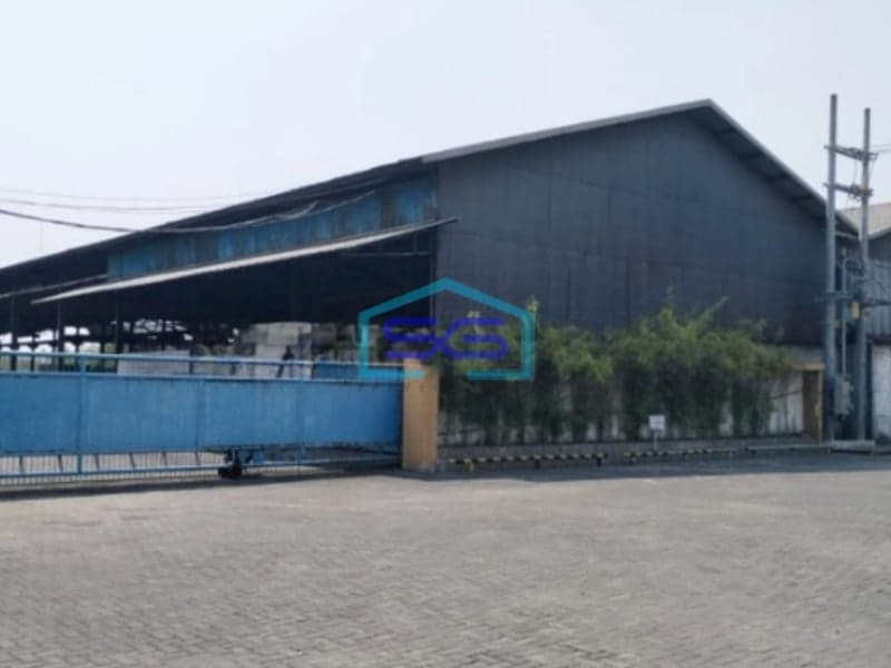 Dijual Pabrik Siap Pakai di Raya Legundi Gresik Jawa Timur Akses Pintu Tol LT 34800m2