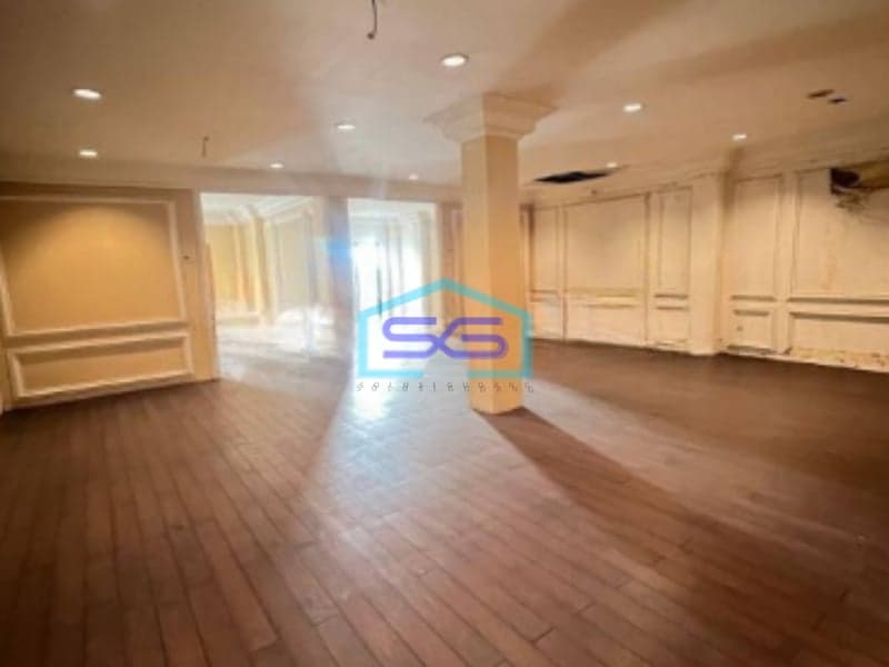 Disewakan Ruko 7 Lantai di Thamrin Jakarta Pusat Luas Bangunan 900m2