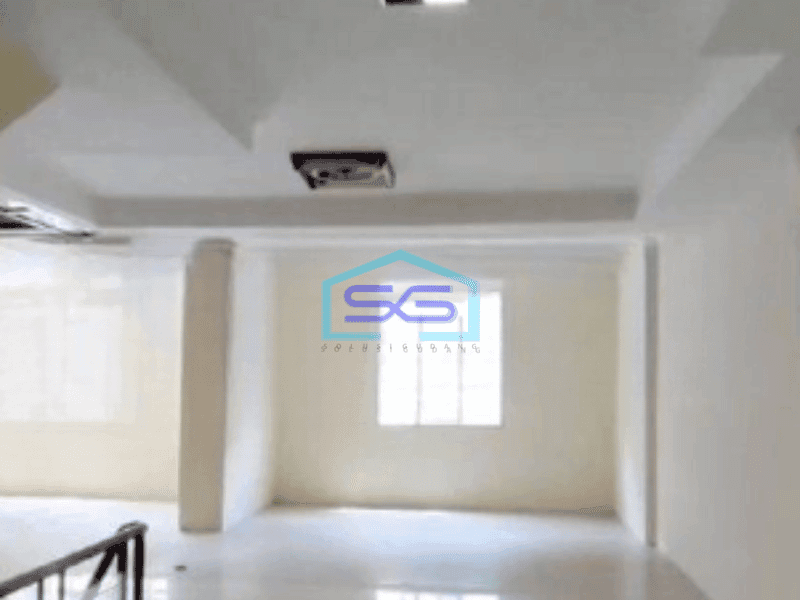 Disewakan Ruko Greenlake City Jakarta Barat  Hadap Jalan Utama Siap Pakai