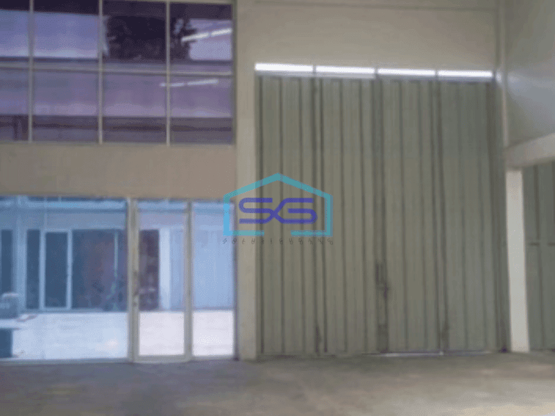 Disewakan Gudang Ada Kantor Luas Bangunan 297 m² di Kalideres Jakarta Barat