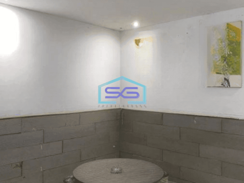 Dijual Ruko Luas Bangunan 1314 m² Lokasi Strategis di Burangrang Bandung