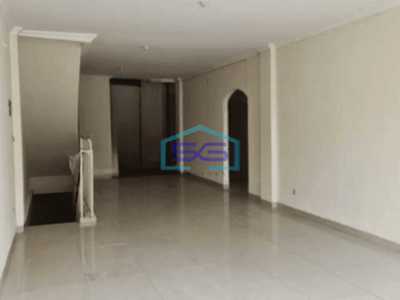 Dijual Ruko Ada Lift Barang Luas Bangunan  500 m² di Green Lake City Jakarta Barat