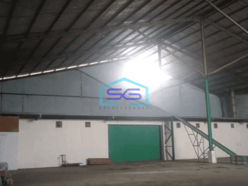 Dijual Gudang di Cibolerang Luas Bangunan 1500 m²