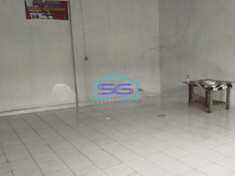 Disewakan Gudang Siap Pakai Sayap Kiara Condong Luas Bangunan 650 m²