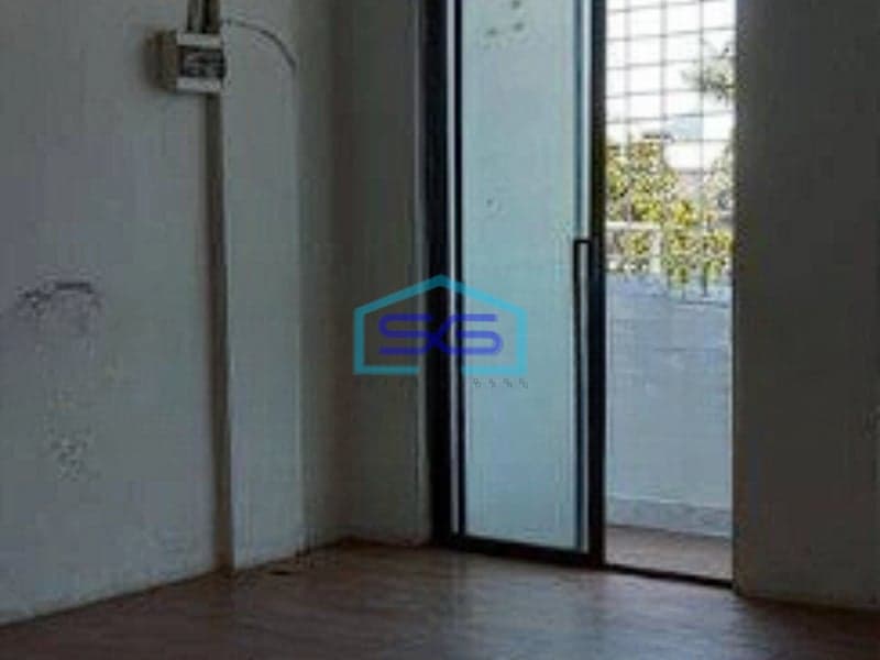 Disewakan Ruko Di Jakarta Barat Bangunan 3 Lantai LB 168m2