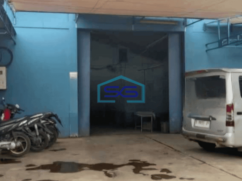Dijual Gudang Luas Bangunan 280 m² Lokasi Sangat Strategis di Bekasi