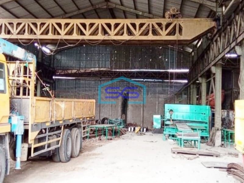 Dijual Gudang, Ruang Usaha Dan Tanah Dekat Tol Gate di Bekasi Barat LT 2150m2