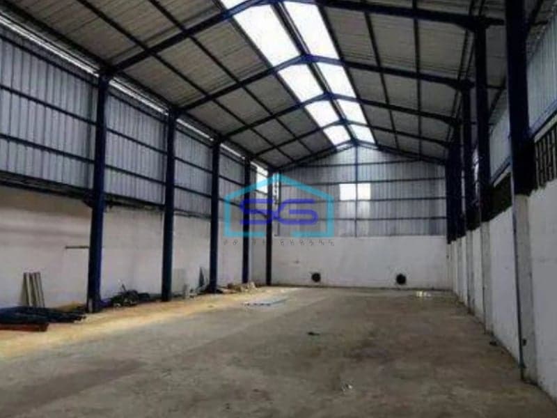 Disewakan Gudang di Bojong Indah Jakarta Barat Luas Bangunan   1300 m²