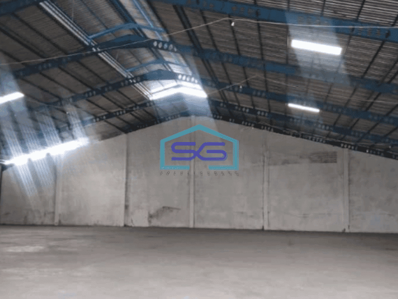 Disewakan Gudang Siap Pakai Luas Bangunan 2000 m² di Semarang Barat