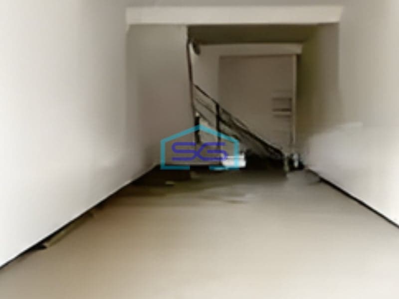 Dijual Ruko Komersial 2 Lt Jejer 5 Nol jalan raya Pakis Ngantong Malang LT 158m2