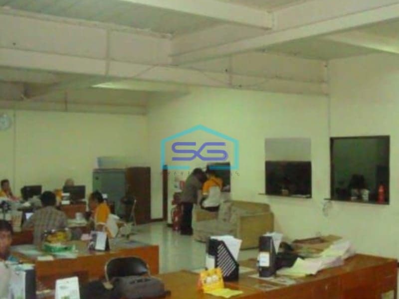 Dijual Gudang Besar Terawat Rapih Harga Terjangkau di Daerah Cengkareng Jakarta Barat LT 3198m2