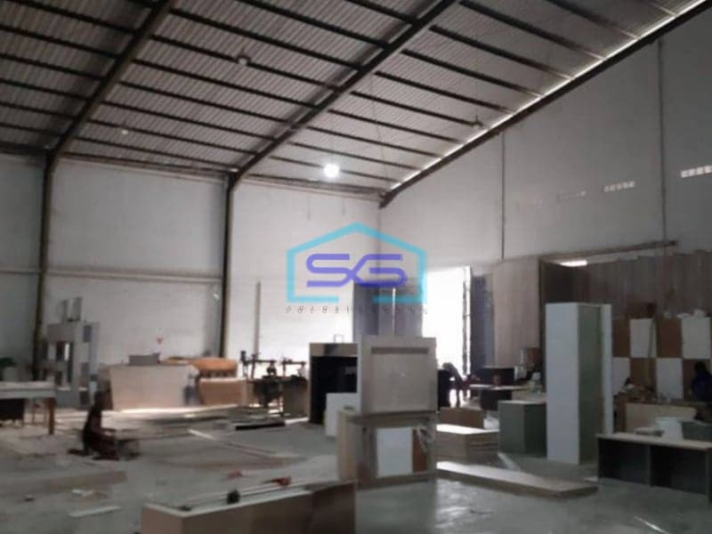 Disewakan Gudang Strategis + Kantor di Jalan Raya Kiaracondong Bandung LT 1800m2