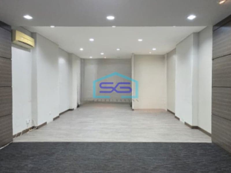 Disewakan Ruko Siap Pakai Bebas Banjir Luas Bangunan  237 m² di Alam Sutera Tangerang