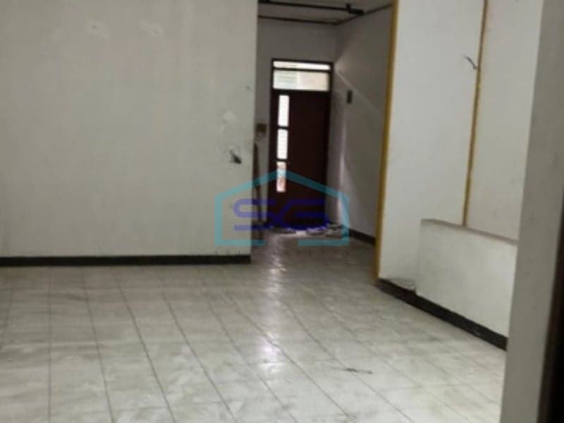 Shop House for Rent in Holis Indah Bandung Building Area 170sqm
