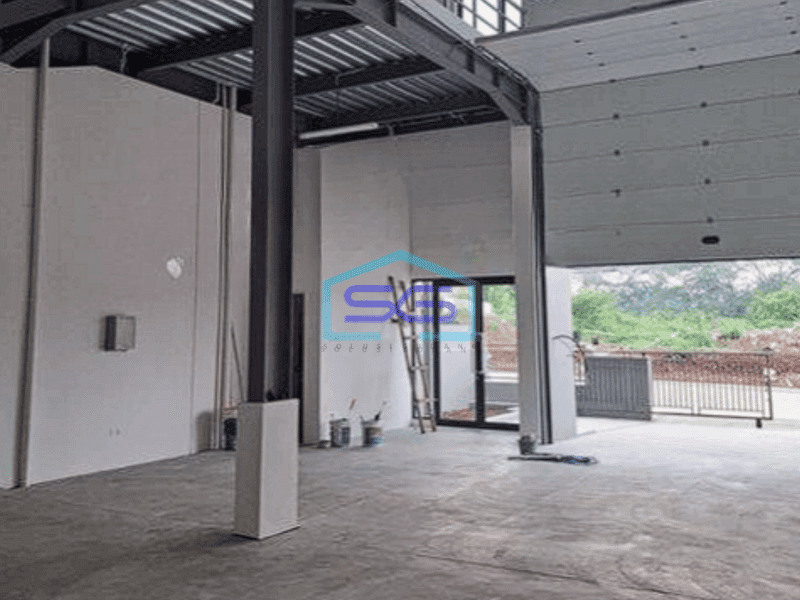 Dsewakan gudang baru bagus di Taman Tekno Bsd City