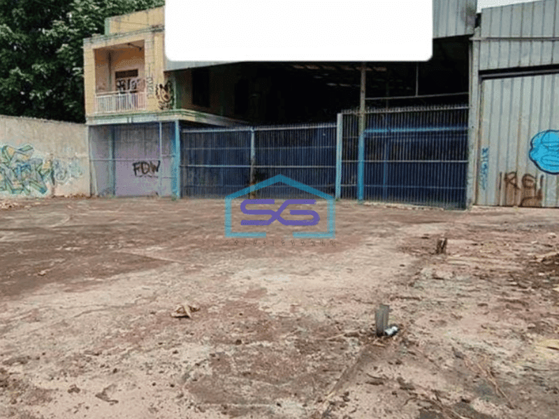 Disewakan Gudang Siap Pakai Di Pinggir Jalan Raya Cibubur Dekat Kota Wisata