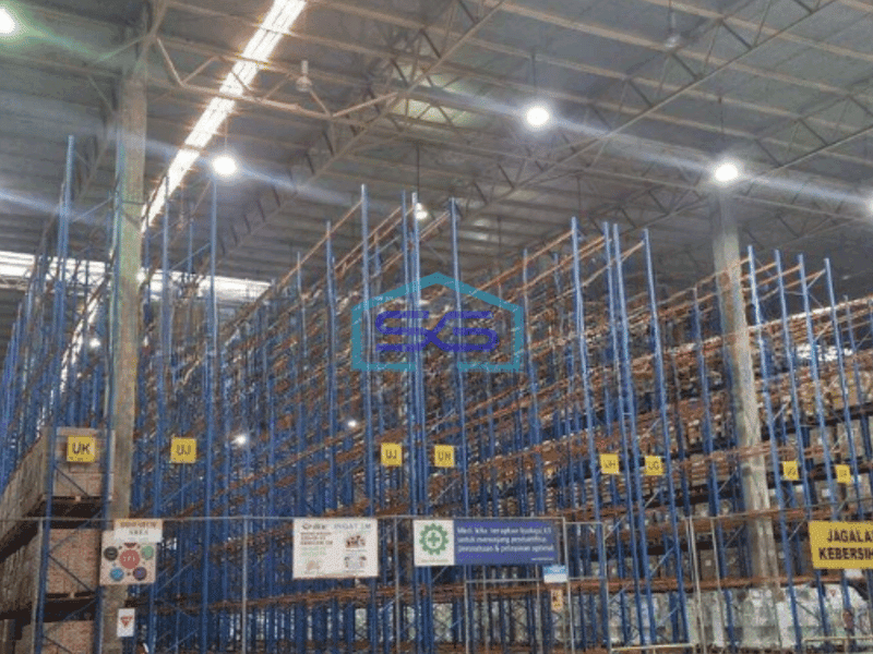 Disewakan Gudang Luas Bangunan  6912 m² Lokasi Strategis di Cakung Jakarta Timur