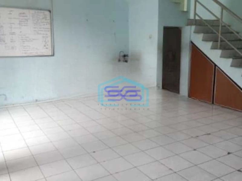 Disewakan Gudang Ada Kantor Luas Bangunan  350 m² Lokasi Cengkareng Jakarta Barat