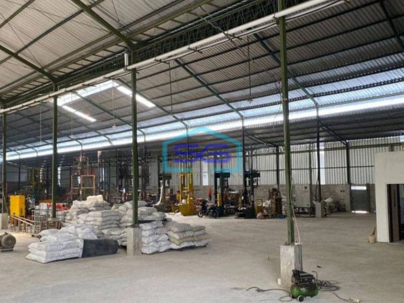 Disewakan Gudang Pabrik Bangunan Baru Lokasi Strategis Raya Mantup Lamongan LT 3323m2