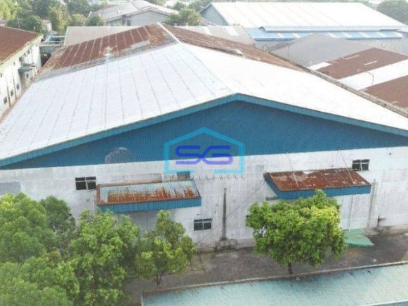 Disewakan Gudang Bagus Letak Strategis Siap Pakai Di Lippo Cikarang LT 5240m2