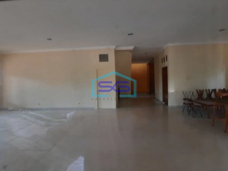 Disewakan Ruang Usaha di Kebagusan Raya Jakarta Selatan LB 350m2