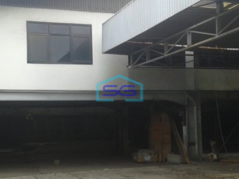 Disewakan Gudang Lokasi Pinggir Jalan Raya Daan Mogot Jakarta Barat