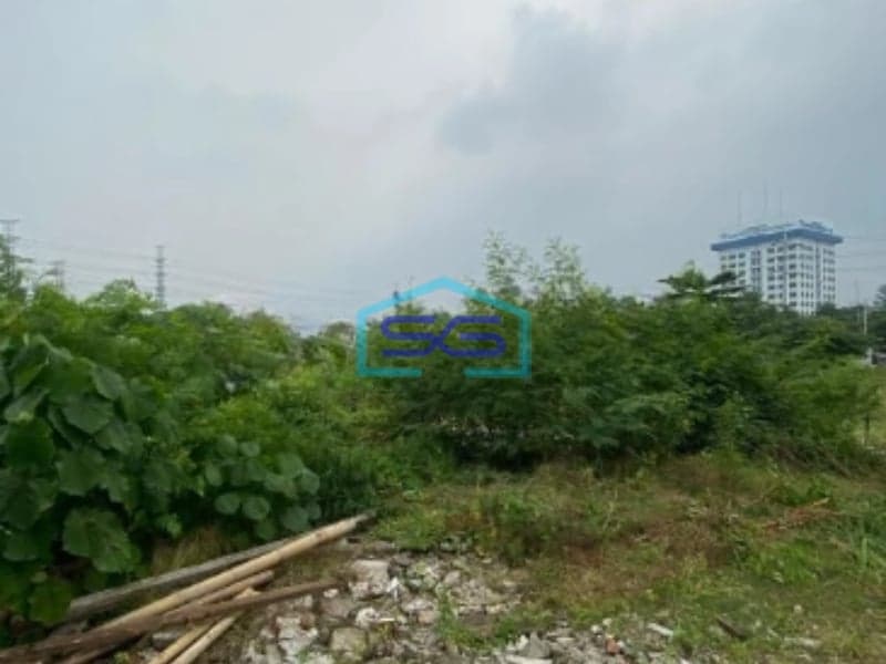 Disewakan Tanah Lokasi Pinggir Jalan Akses & Dekat Tol di Jakarta Barat LT 1515m2