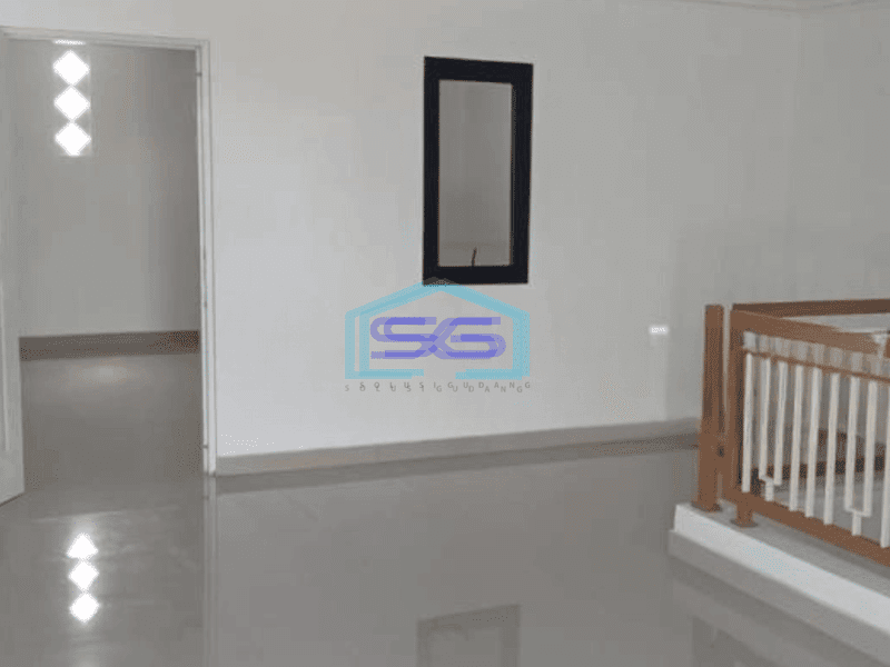 Disewakan Ruko Gandeng 3 Di MampangJjakarta Selatan Luas Tanah 131 m²