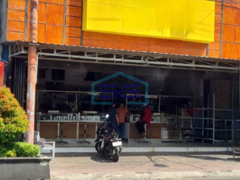 Shop House for Sale in Mantrijeron Business Area Yogyakarta BL 640sqm