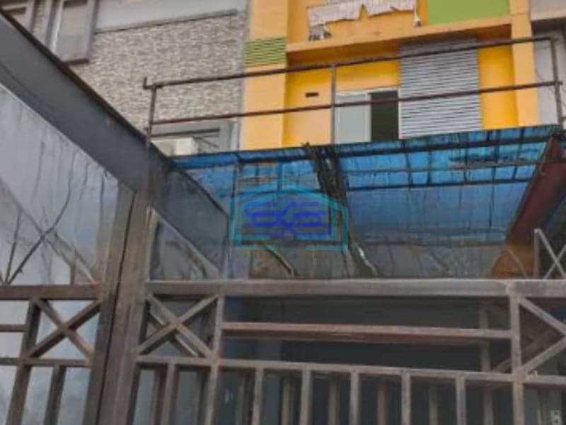 Dijual Ruko 3 Lantai Luas Bangunan  175 m² Lokasi Ciledug Tangerang