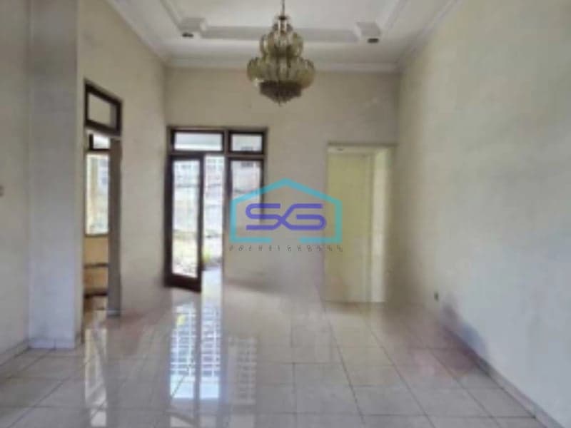 Disewakan Ruang Usaha Strategis Yos Sudarso Solo Harga Nego Luas Bangunan 170m2