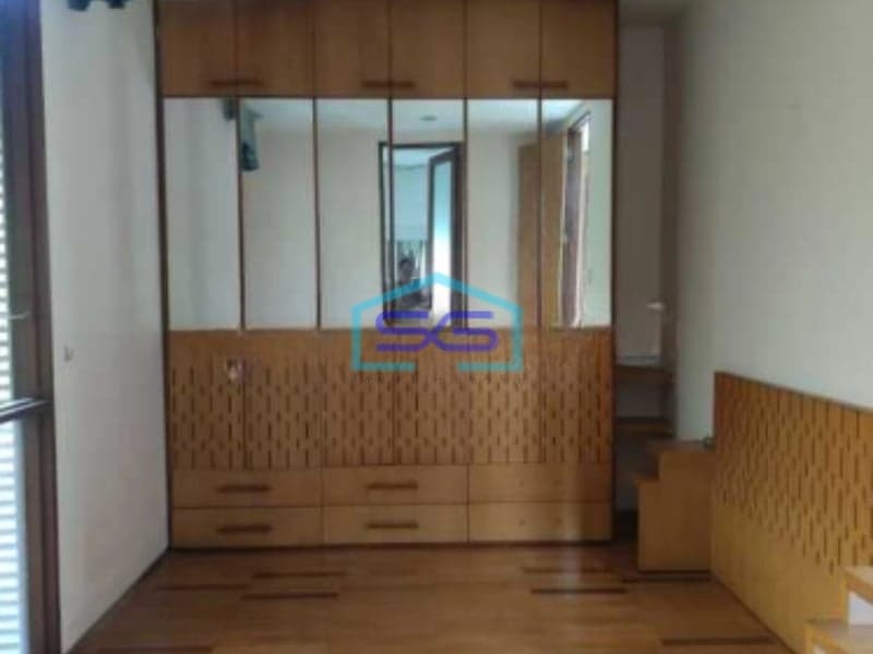 Dijual Ruang Usaha Bisa Untuk Kantor di Main Road Setiabudi Bandung LT 428m2