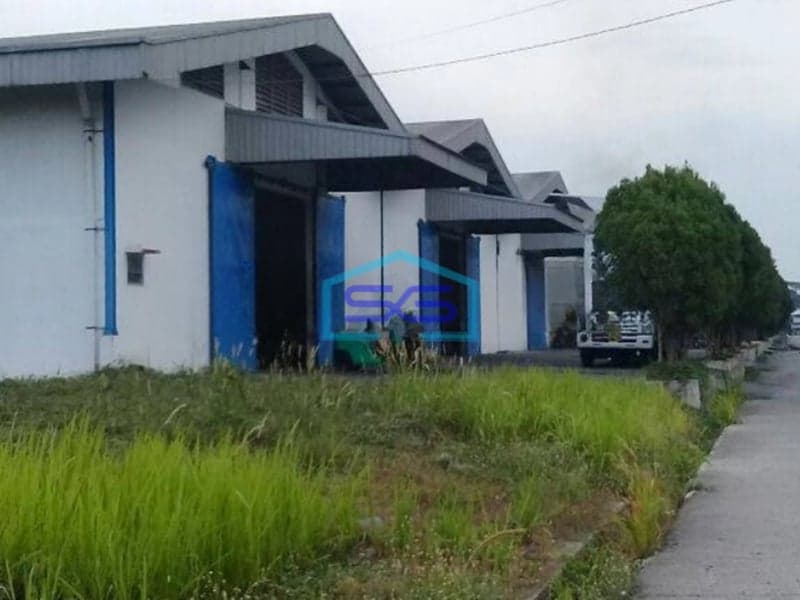 Disewakan Gudang Dalam Kawasan Pergudangan Oleg Balaraja Tangerang LT 100000m2