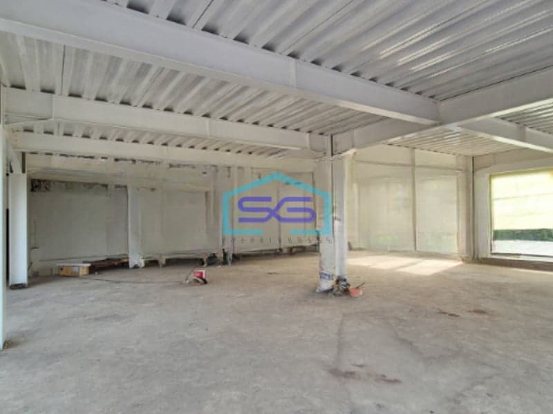 Disewakan Ruko 2 Lantai Luas Bangunan  417 m² Lokasi Jakarta Barat