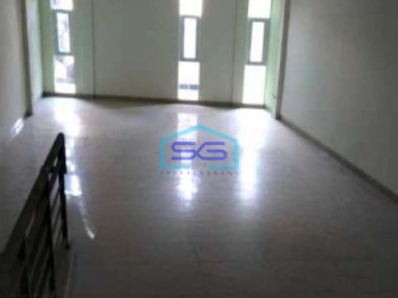 Disewakan Ruko Baru Mainroad Kopo Bandung Luas Bangunan 205m2