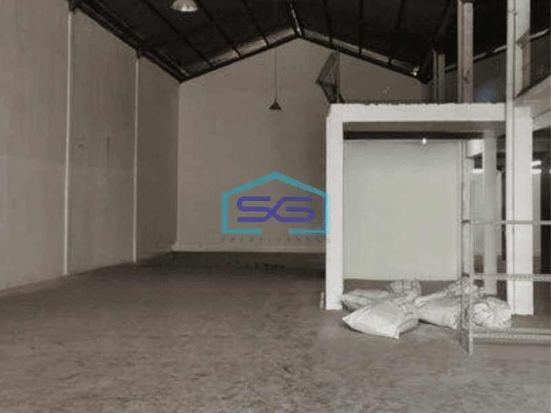 Disewakan Gudang Ada Kantor Luas Bangunan  1000 m² di Kosambi Tangerang